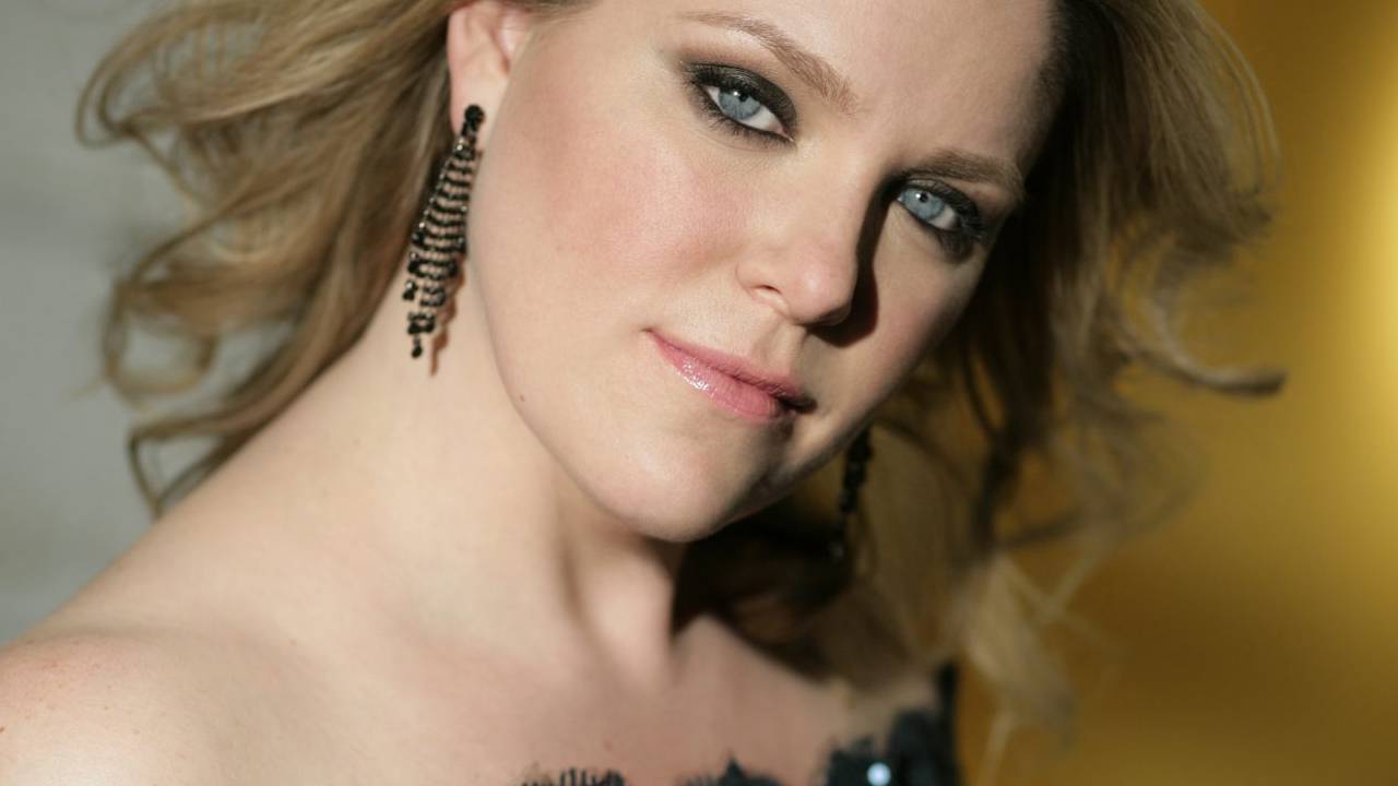 Erin Wall